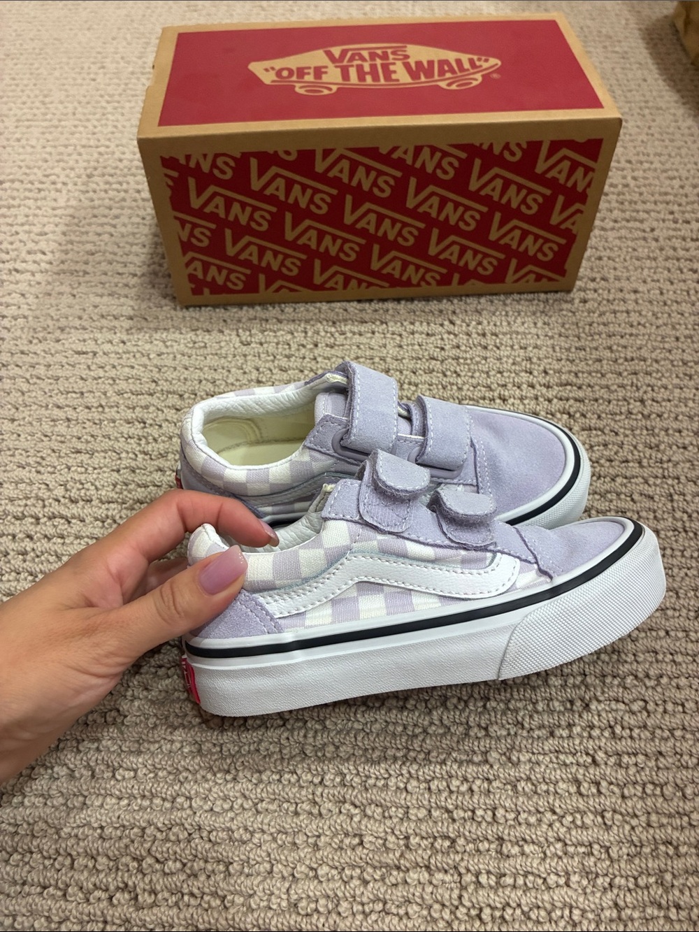 Vans Kids Lilac & White Checkerboard Old Skool Velcro Sneakers